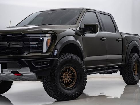 Used 2024 Ford F150 Raptor AWD/4WD image 2