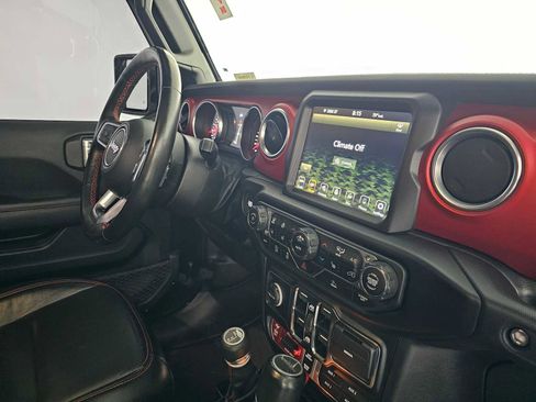 Used 2022 Jeep Gladiator Rubicon w/ LED Lighting Group image 11