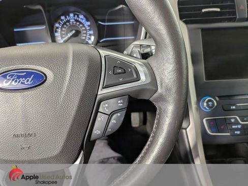 Used 2016 Ford Fusion SE w/ Equipment Group 202A AWD/4WD image 26
