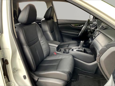 Used 2018 Nissan Rogue SL w/ Premium Package AWD/4WD image 29