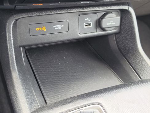 Used 2023 Honda Civic Sport image 25