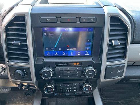 Used 2020 Ford F350 Lariat w/ Lariat Ultimate Package AWD/4WD image 5