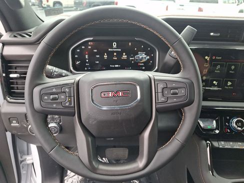 New 2026 GMC Sierra 2500 AT4 w/ AT4 Premium Plus Package AWD/4WD image 10
