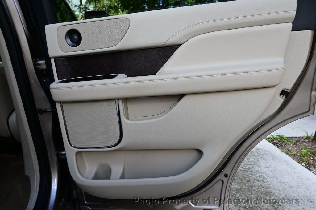 Used 2019 Lincoln Navigator Reserve w/ Cargo Package AWD/4WD image 41