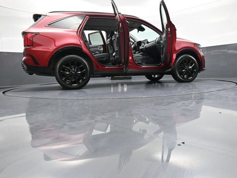 Used 2023 Kia Sorento SX AWD/4WD image 50