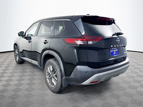 Used 2023 Nissan Rogue S image 7