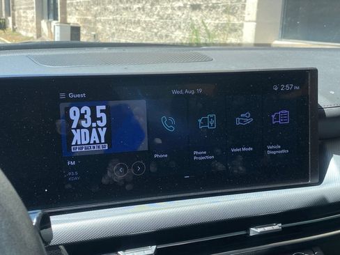 Used 2025 Hyundai Sonata SEL FWD image 7