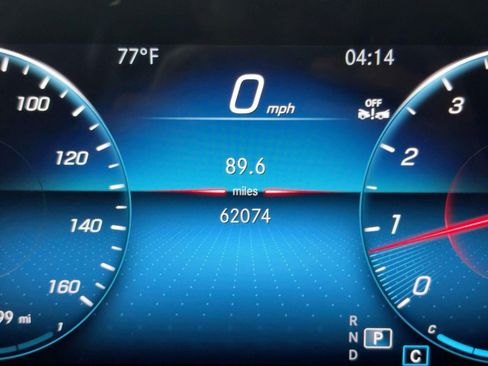 Used 2023 Mercedes-Benz GLE 350 4MATIC image 18