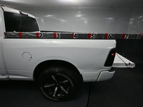 Used 2019 RAM 1500 Express w/ Express Value Package AWD/4WD image 38