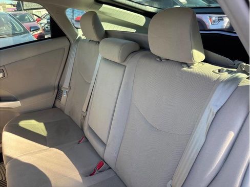 Used 2015 Toyota Prius Two image 29