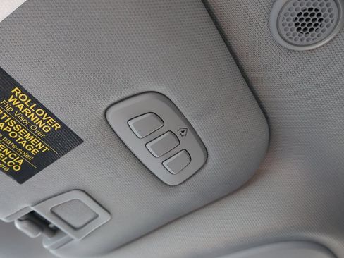 Used 2022 Lincoln Corsair Grand Touring AWD/4WD image 32