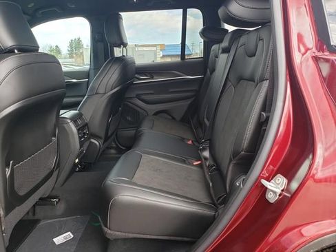 New 2026 Jeep Grand Cherokee Altitude AWD/4WD image 12
