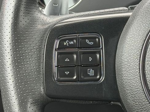 Used 2014 Dodge Challenger R/T image 12