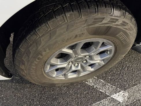 Used 2025 Ford Expedition Active image 15