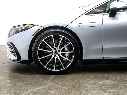 Used 2022 Mercedes-Benz EQS 450+ Sedan image 11