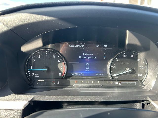 Used 2021 Ford Explorer XLT w/ Equipment Group 202A AWD/4WD image 27