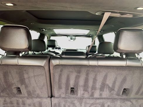 Used 2023 Jeep Grand Wagoneer Series II w/ Flexible Seating Group AWD/4WD image 27