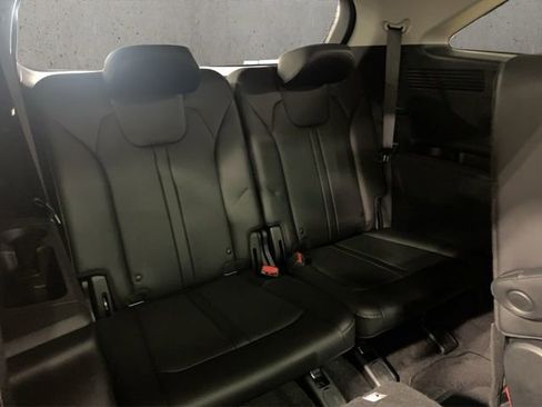 Used 2023 Kia Sorento SX image 26