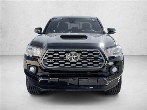 Used 2021 Toyota Tacoma TRD Sport image 2