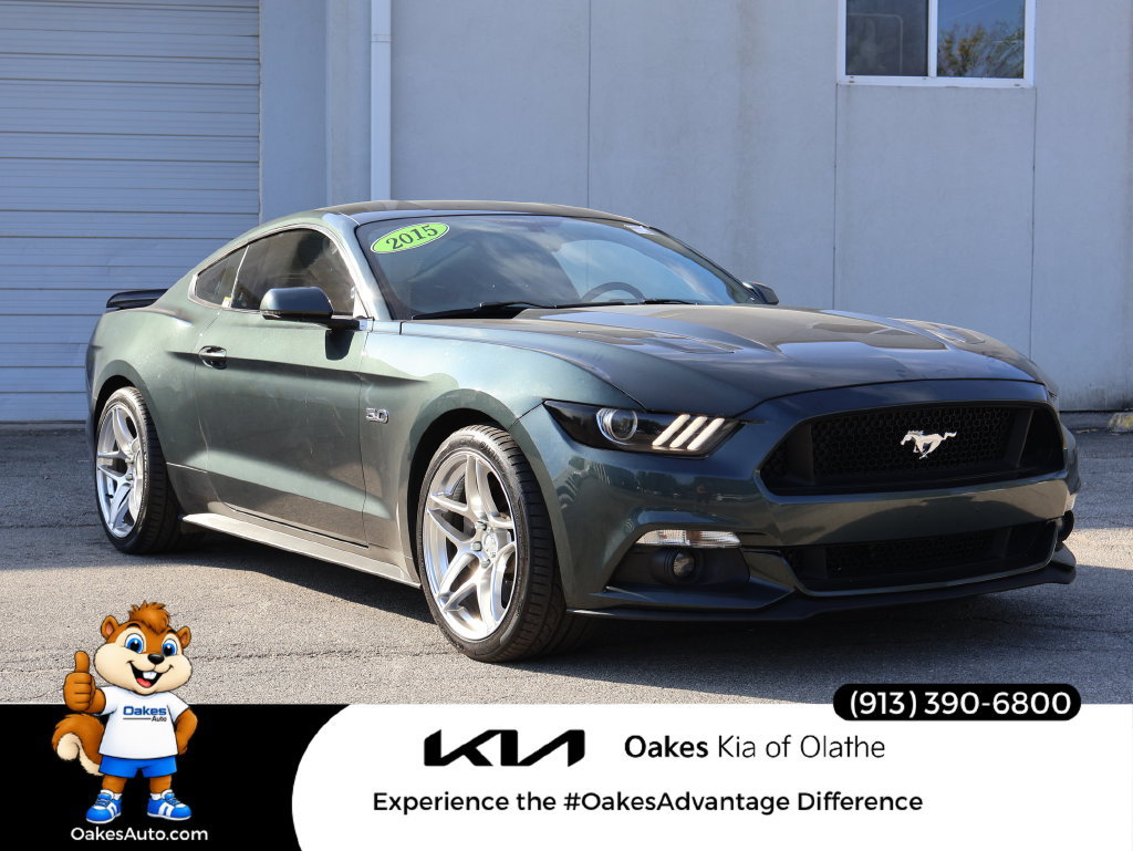 Used 2015 Ford Mustang GT Premium RWD image 1