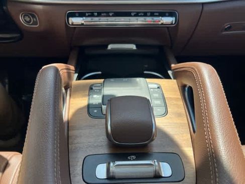 Certified 2024 Mercedes-Benz GLS 450 4MATIC image 30