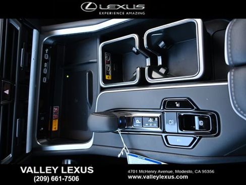 New 2026 Lexus TX 500h 500h F SPORT Performance Premi image 9