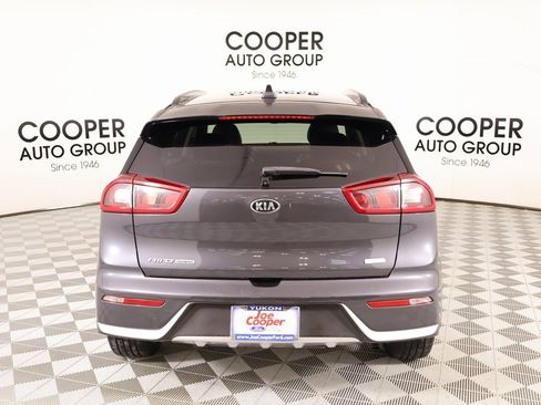 Used 2019 Kia Niro S Touring image 22