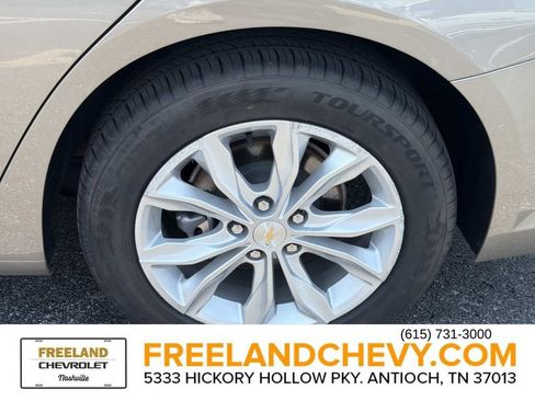 Used 2024 Chevrolet Malibu LT FWD image 11