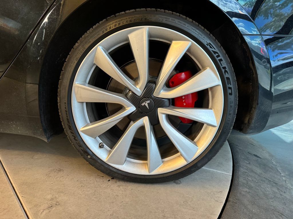 Used 2019 Tesla Model 3 Performance AWD/4WD image 24