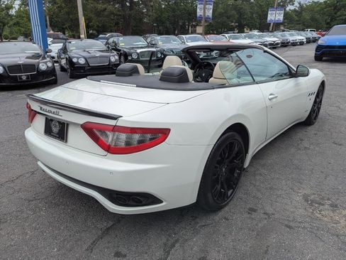 Used 2013 Maserati GranTurismo Convertible RWD image 46