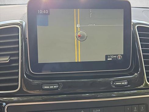 Used 2019 Mercedes-Benz GLS 450 4MATIC image 13