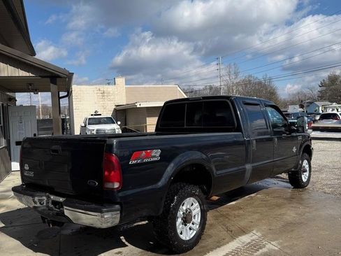 Used 2004 Ford F250 XL image 3