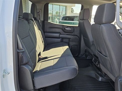 Used 2023 Chevrolet Silverado 1500 Custom image 16