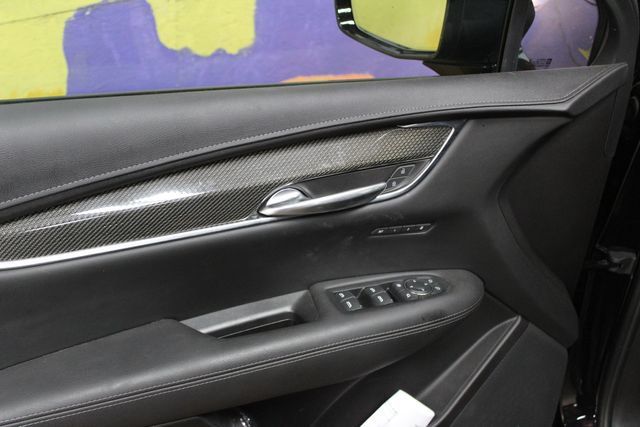 Used 2022 Cadillac XT5 Sportv AWD/4WD image 13