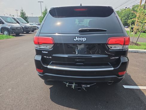 Used 2021 Jeep Grand Cherokee Limited AWD/4WD image 15