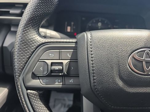 Certified 2024 Toyota Tacoma SR AWD/4WD image 24
