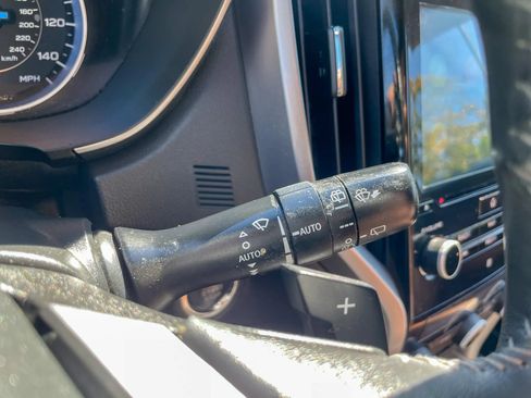Used 2020 Subaru Ascent Touring AWD/4WD image 15