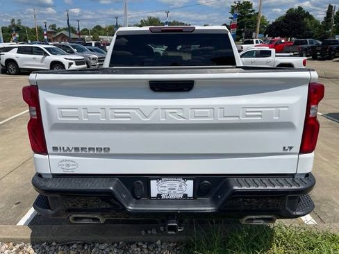 Used 2023 Chevrolet Silverado 1500 LT Trail Boss w/ Protection Package AWD/4WD image 6