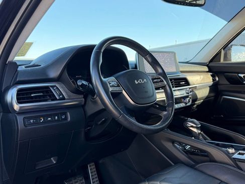 Used 2022 Kia Telluride SX w/ SX Prestige Package image 11