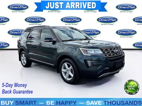 Used 2016 Ford Explorer XLT w/ Equipment Group 202A image 1