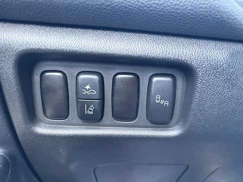 Used 2025 Mitsubishi Outlander Sport SE image 29