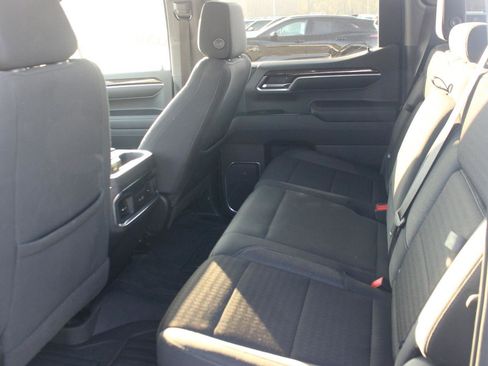 Used 2022 GMC Sierra 1500 Elevation w/ Preferred Package AWD/4WD image 33