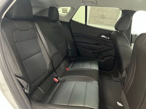 New 2026 Chevrolet Trax LT w/ Driver Confidence Package FWD image 22