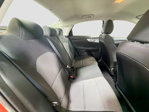 Used 2023 Kia Forte LXS w/ LXS Technology Package FWD image 25