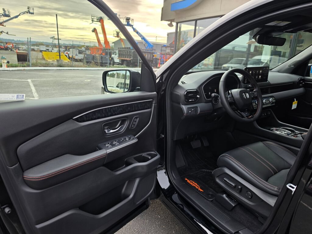 New 2026 Honda Passport TrailSport Elite image 16