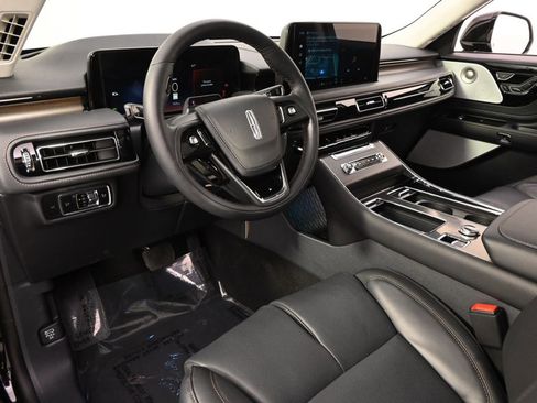 New 2026 Lincoln Aviator Reserve AWD/4WD image 12