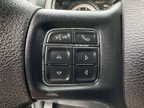 Used 2019 RAM 1500 Tradesman AWD/4WD image 18