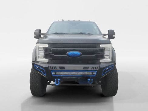 Used 2019 Ford F450 Limited image 9
