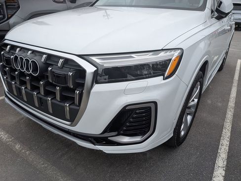 Used 2025 Audi Q7 3.0T Premium Plus w/ Premium Plus Package AWD/4WD image 2
