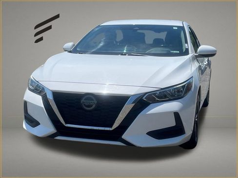 Used 2021 Nissan Sentra SV FWD image 1